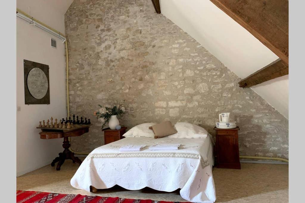 Beautiful Country House: Parisian Retreat 50 Minutes from Eiffel Tower Hodent Exterior photo