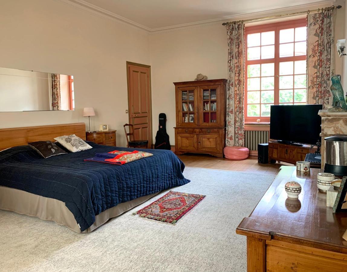 Beautiful Country House: Parisian Retreat 50 Minutes from Eiffel Tower Hodent Exterior photo